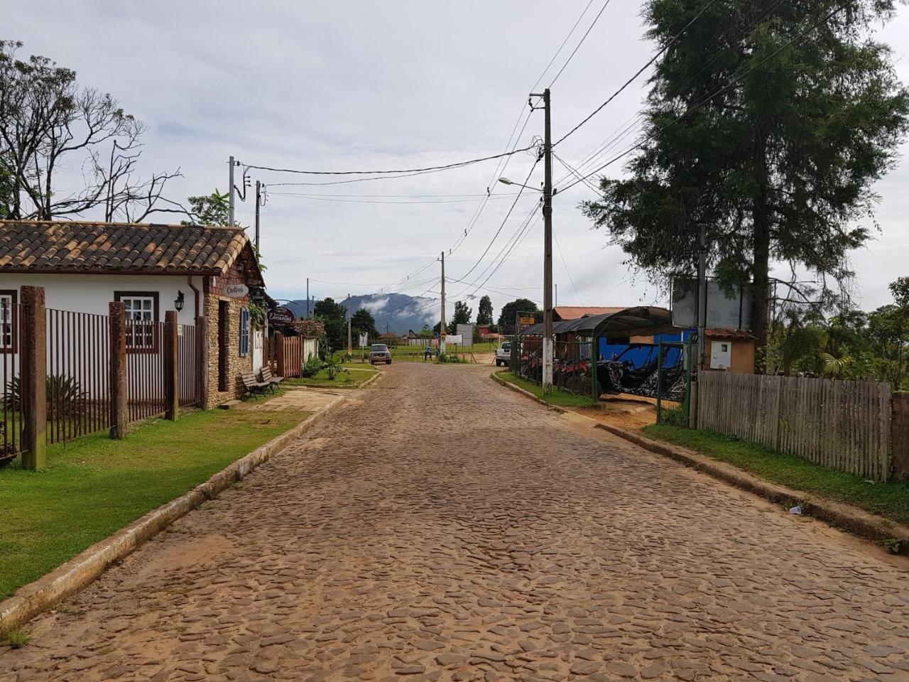 Hotel Pousada Makutta Lavras Novas Exterior foto